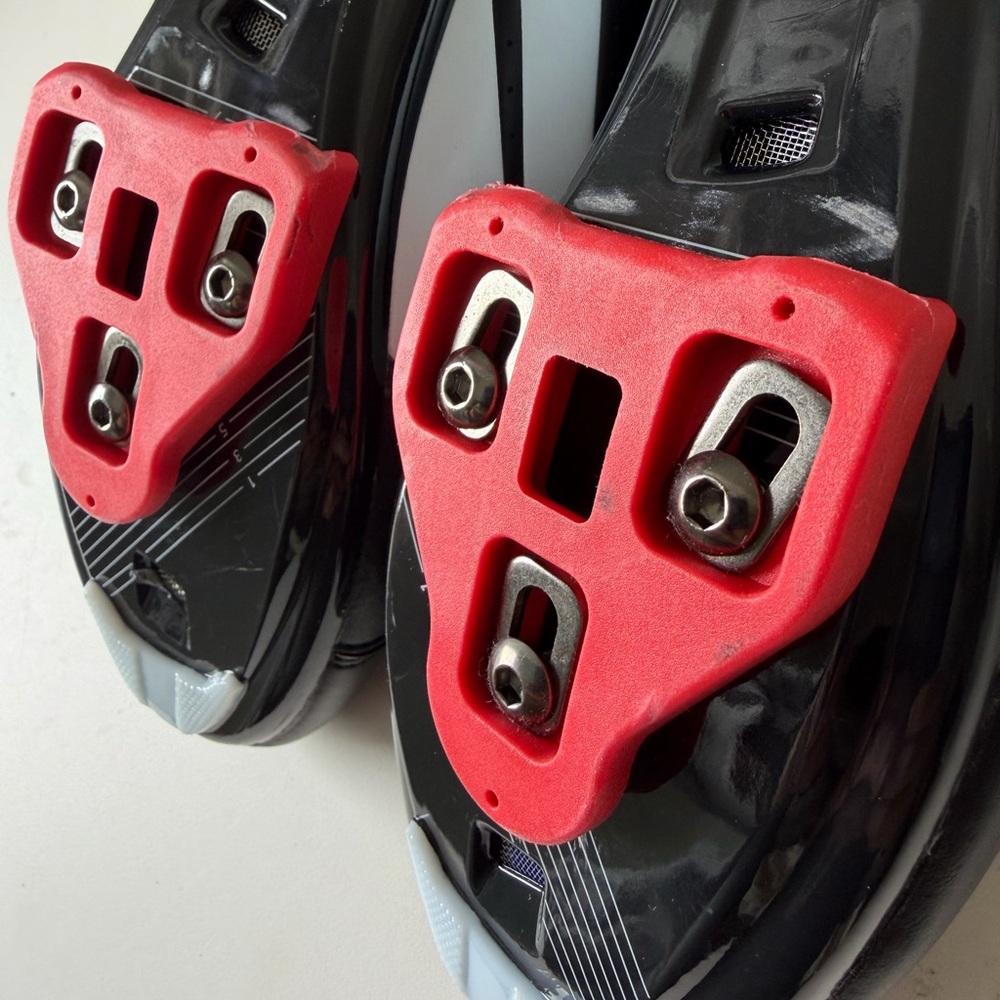 Peloton Cycling Shoes, Black, w/ Cleats, Size 40 - Picture 9 of 9